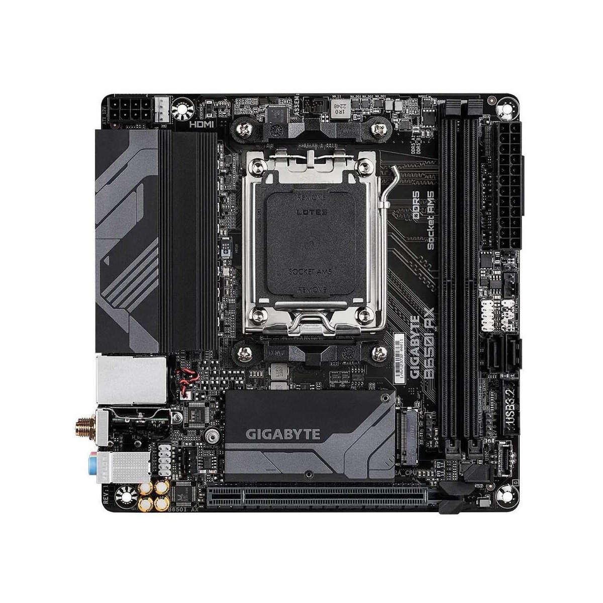 GIGABYTE B650I AX